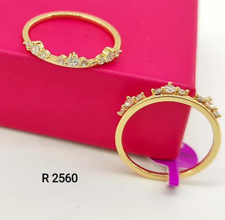 R 2560
